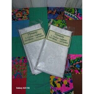 Dynasty Jacquard Dinner Napkins 4 - 17" x 17"  White Floral Damask